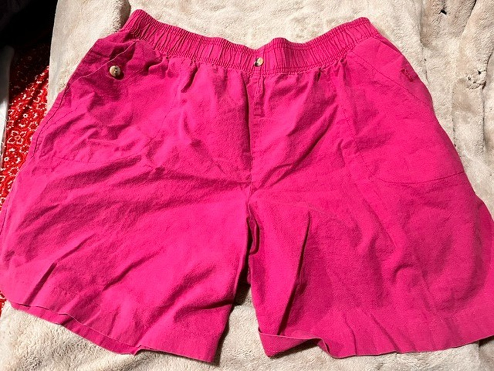 VINTAGE PICKET AND POST PINK WOMENS SHORTS SIZE M